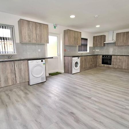 Matlock Studio 3 - Coventry Bagian luar foto