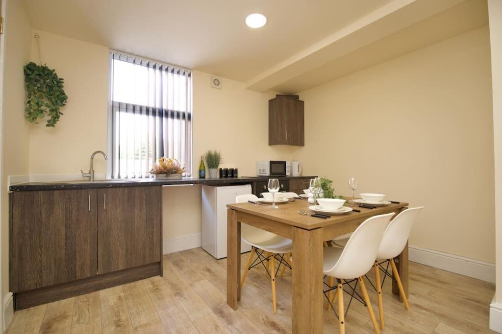 Matlock Studio 3 - Coventry Bagian luar foto